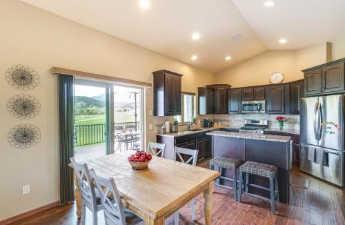North Spearfish House | Spearfish Retreat with Fireplace and Mountain Views!