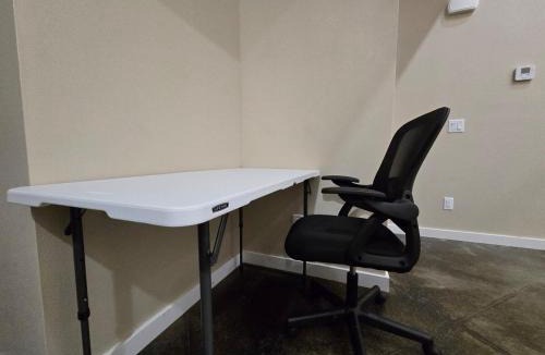 Paris House | Special Deal on Booking Unit-558