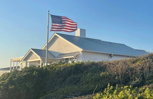 Pine Knoll Shores House | Special! Oceanfront Oasis Pine Knoll Shores