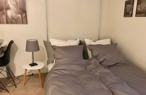 Herning Condo | SPECIAL OFFER, LIMITED, One of its kind, Extremely CENTRAL in Herning. DK-Hosts