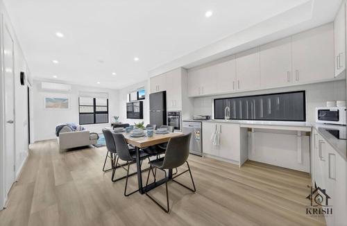 Beveridge House | Special Retreat-Beveridge