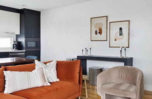 Talbot's Corner House | ~ Special Weekend Discount ~ Dreamy Rooftop Views!