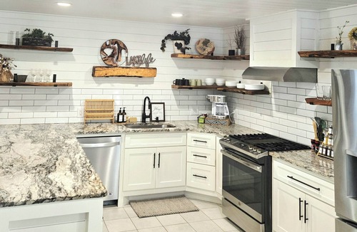 Little Elm House | SPECIAL WINTER GETAWAY Updated House on Lewisville Lake in Little Elm - 4BR 3BA
