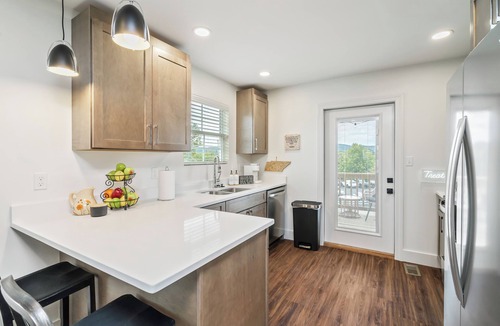 Powell House | Speciality Volunteer Themed Townhouse