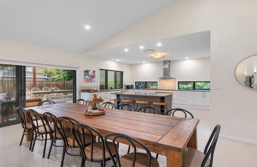 Hawks Nest House | Speckled Nest, TOP NOTCH