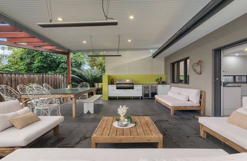 Hawks Nest House | Speckled Nest, TOP NOTCH