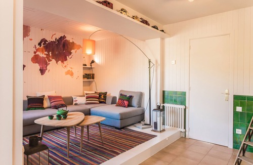 Sant Vicenc de Montalt Apartment | Spectacular sea view, beach 5 min walk. POOL -TENNIS -CONCIERGE