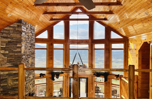 Sevierville Cabin | Spectacular 360° Valley Views! 10min to Pigeon Forge, HotTub/PoolTable