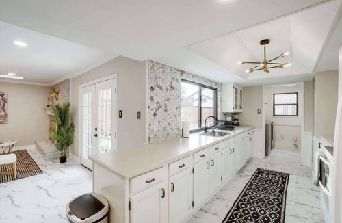 Northeast Carrollton House | Spectacular 4BR/2.5B Home with Pool and Grill