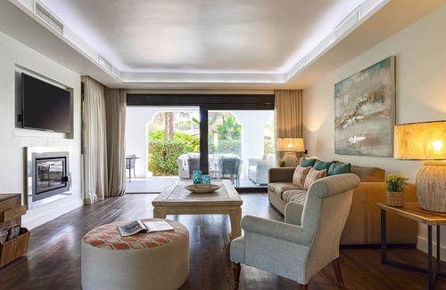El Paraiso Apartment | Spectacular apartment with direct access to the beach. Venalmar T