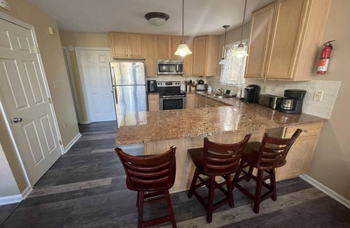 Lake Harmony Estates House | Spectacular Chalet, Hot Tub ,Pool Table, Foosball Table, Fire Pit, Lake & Beach