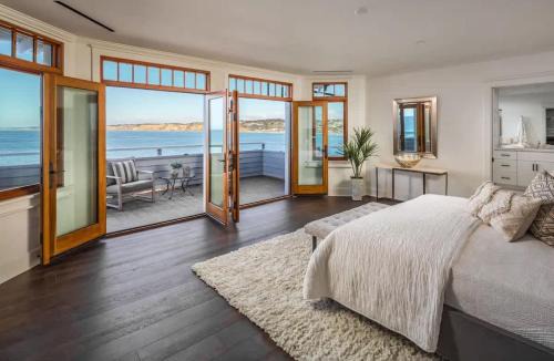 Village of La Jolla Villa | Spectacular La Jolla Cove Compound