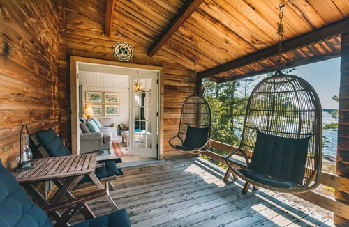 Muskoka Lakes Cottage | Spectacular Lake Joseph