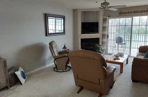 Shawnee Bend Condo | Spectacular Lake Views in Sunrise Beach