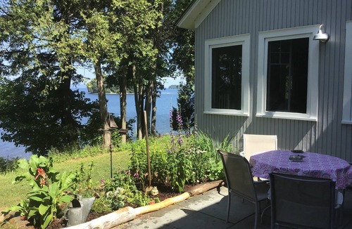 Shelburne House | Spectacular Lakefront Property