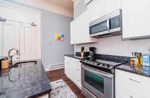 Allegheny-West Apartment | Spectacular Location - Walkable Entertainment