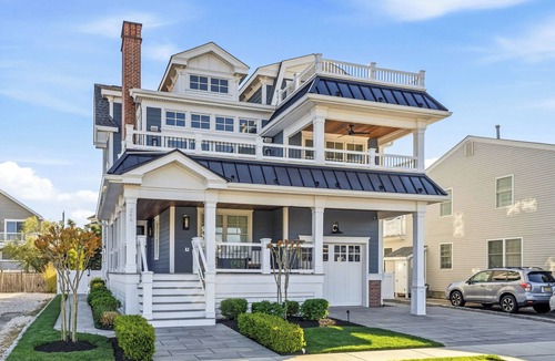 Avalon House | Spectacular Luxury Beach House!