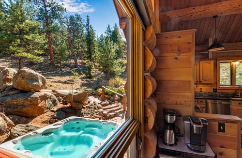 Carriage Hills House | Spectacular Mountain Views! 4Bed 4Ba; Outdoor Dining; Private 1+ Acre; Hot Tub!