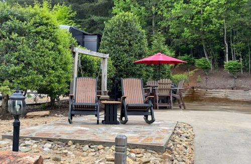 Lake Lure RV Rental | SPECTACULAR NC MOUNTAIN RV RESORT LOT!