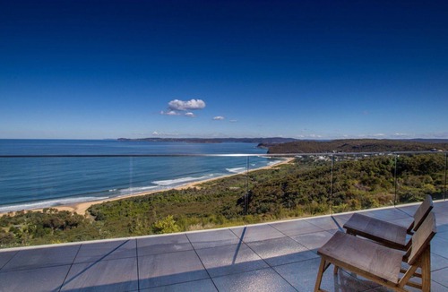 Killcare Heights House | Spectacular Ocean Views by HolidayCo.