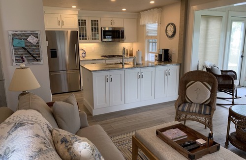 Mashpee Condo | SPECTACULAR OCEAN VIEWS! Upscale, cozy and comfortable Maushop condo with A/C!