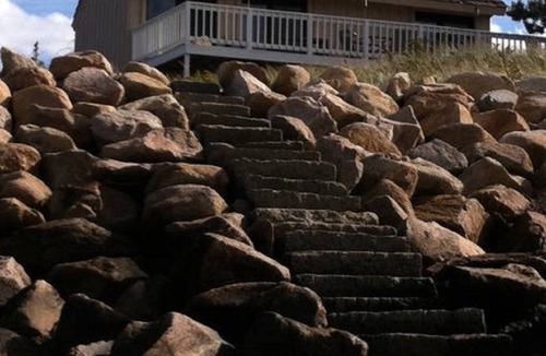 Wellfleet House | Spectacular Private Waterfront Cottage on Bayside. Panoramic Views. Pet Friendly