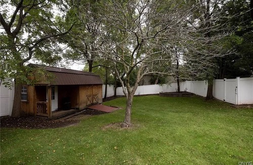 Auburn House | Spectacular Queen Anne Victorian