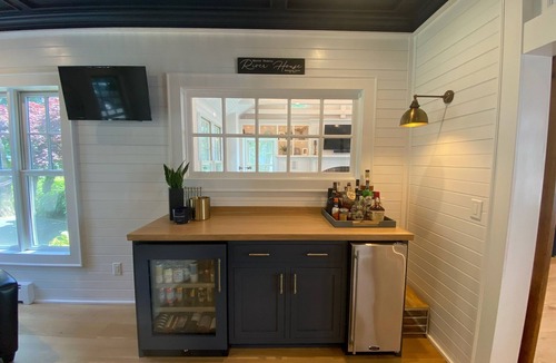 Manasquan House | Spectacular Riverfront Property