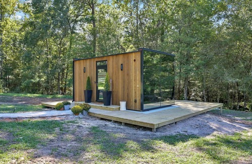 Coldspring House | Spectacular Scenery Awaits: Modern Tiny House with Sauna in Coldspring, TX