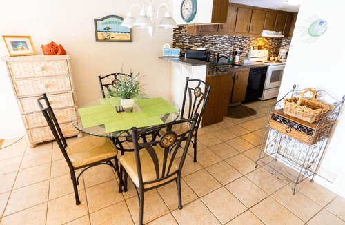 Sunnyside Condo | Spectacular Sun rises Sunsets Look 😲 super low rates for May & Summer
