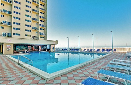 Sunnyside Condo | Spectacular Sun rises Sunsets Look 😲 super low rates for May & Summer