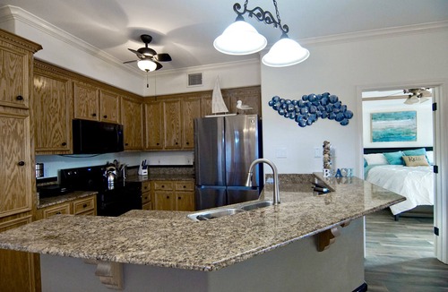Corpus Christi House | Spectacular Sunsets! Private Pool & Spa on Canal - Walk to Beach & Restaurants!
