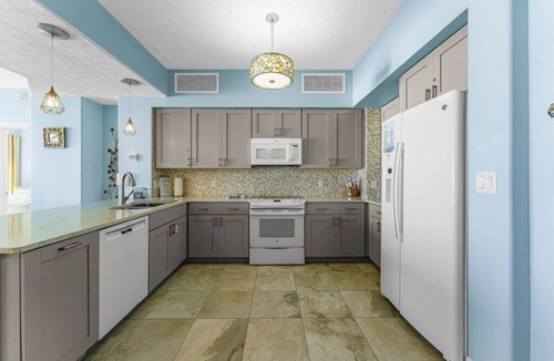 Thomas Drive Condo | Spectacular Views! | 2 Bed, 2 Bath