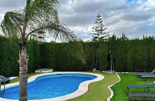 Els Arenals del Sol Villa | Spectacular Villa in beach area!
