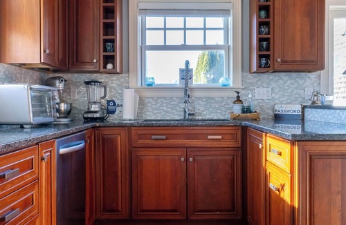 Easton's Point House | Spectacular View from Rooftop Deck | Sleeps 12