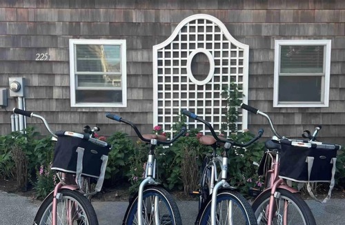 Easton's Point House | Spectacular View from Rooftop Deck | Sleeps 12