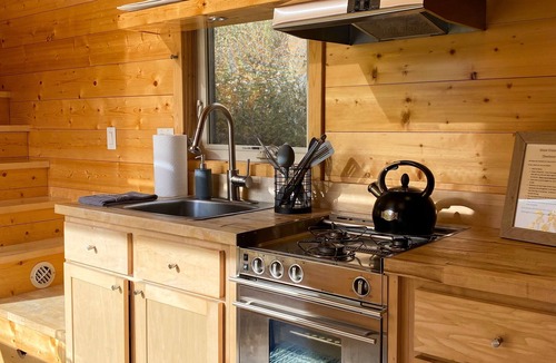 Red Cliff Cabin | Spectacular Views Mountain Tiny Home Near Vail