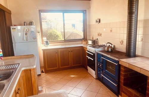 Terip Terip House | Spectacular views, nature, pet friendly off grid experience