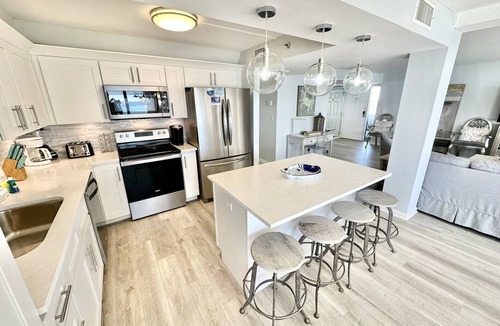 Sandestin Condo | Spectacular Views! Beachfront! 4096 BS1