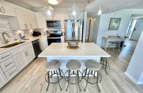 Sandestin Condo | Spectacular Views! Beachfront! 4096 BS1