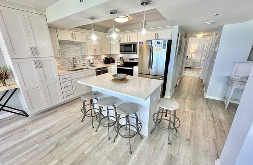 Sandestin Condo | Spectacular Views! Beachfront! 4096 BS1