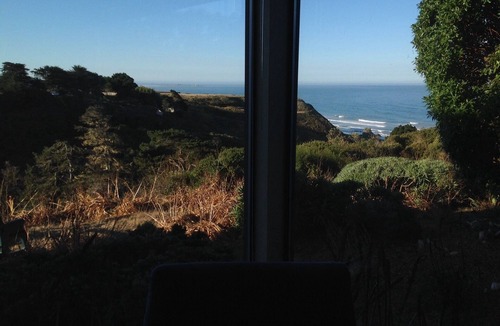 Manchester House | Spectacular Views with Privacy