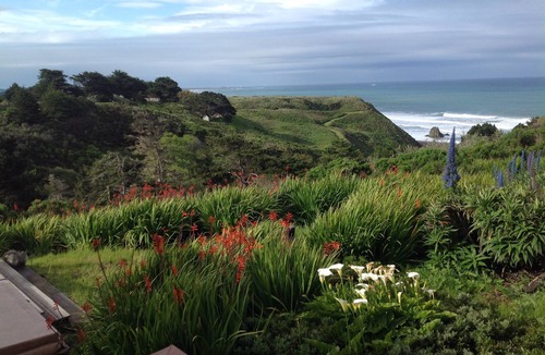 Manchester House | Spectacular Views with Privacy