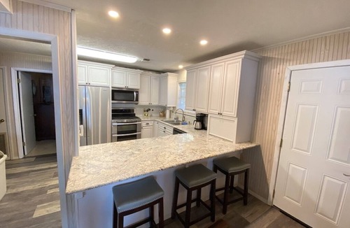 South Toledo Bend House | Spectacular Waterfront - 188+ 10 Star reviews!