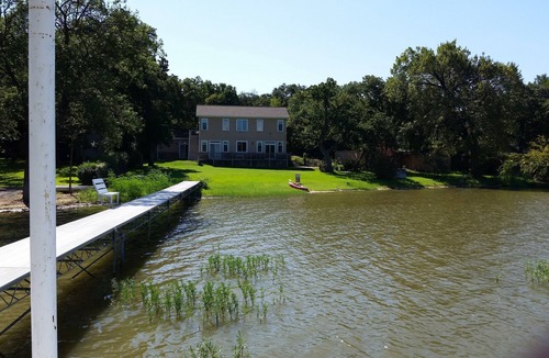 Lake Worth House | Spectacular Waterfront Lake House 8 Miles NW of Downtown Fort Worth!