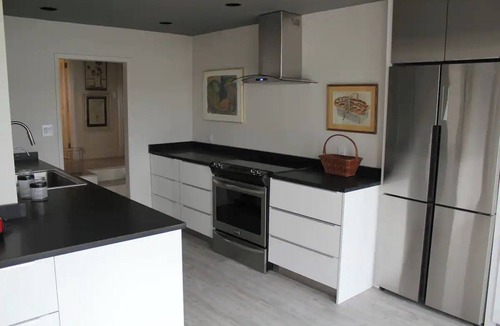 Mill Neck House | Spectacular Waterfront Retreat