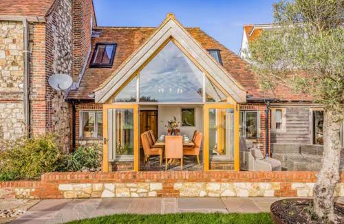 Bosham House | Spectacular Waterfront Home - Pass the Keys
