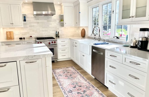 Silver Beach House | Spectacular Waterfront Cape Cod Home, Oceanfront And Beach,AC,Deck,Grill,Hot Tub