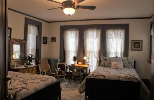 Erie Bed & Breakfast | Spencer House Bed & Breakfast