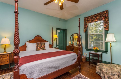 St. Marys Bed & Breakfast | Spencer House Inn Bed & Breakfast